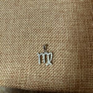 Virgo pendant